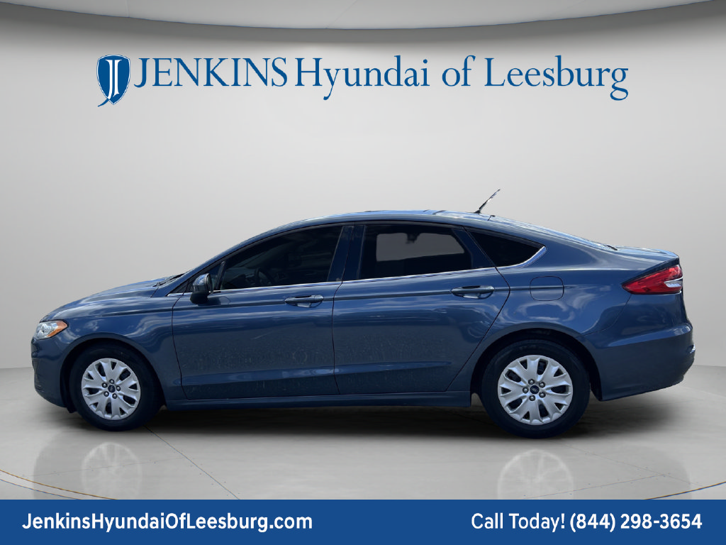 Used 2019 Ford Fusion S FWD image 9