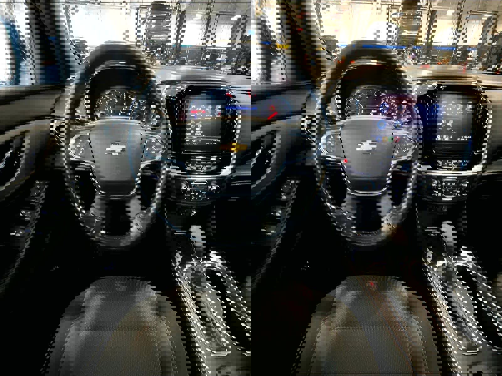 Used 2022 Chevrolet Traverse LT AWD/4WD image 18