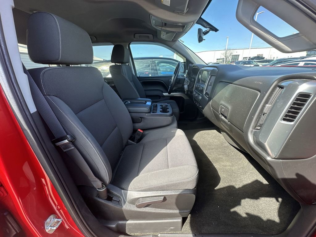 Used 2017 Chevrolet Silverado 1500 LT w/ All Star Edition image 15