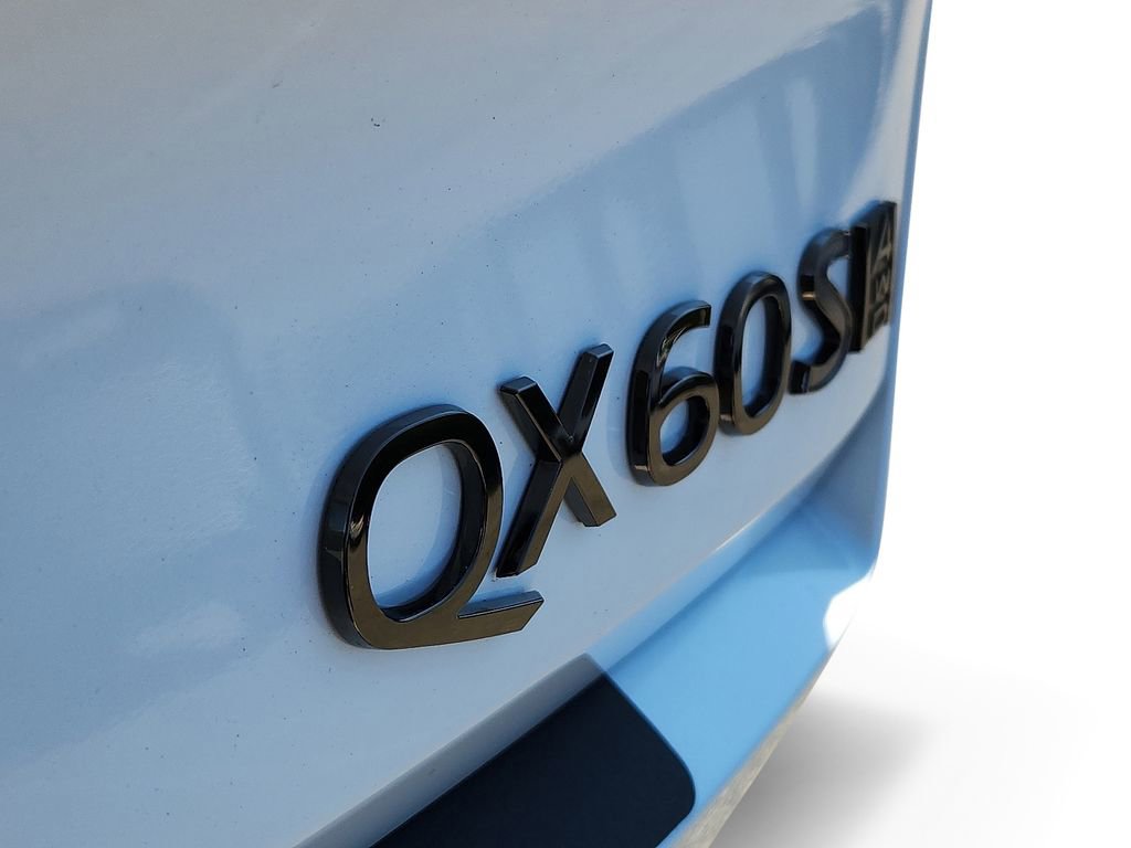 New 2026 INFINITI QX60 Luxe image 11