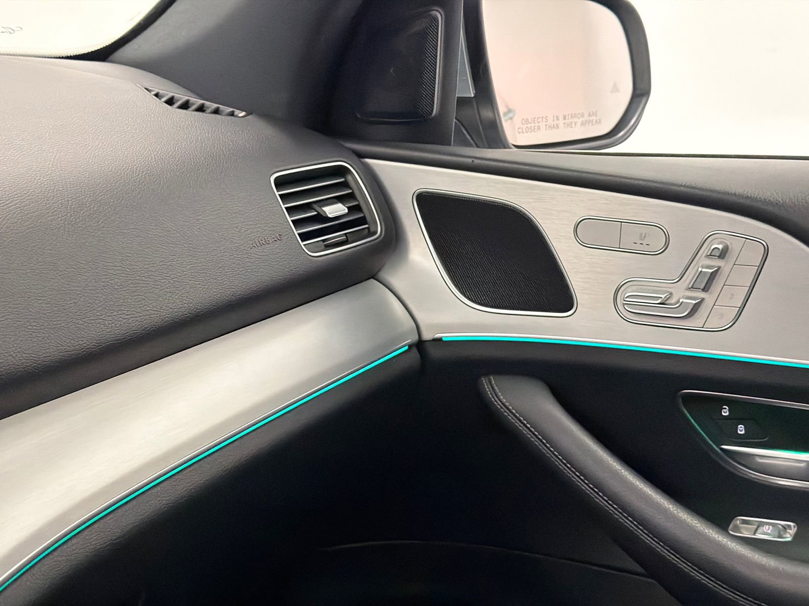 Used 2024 Mercedes-Benz GLE 450e 4MATIC image 34