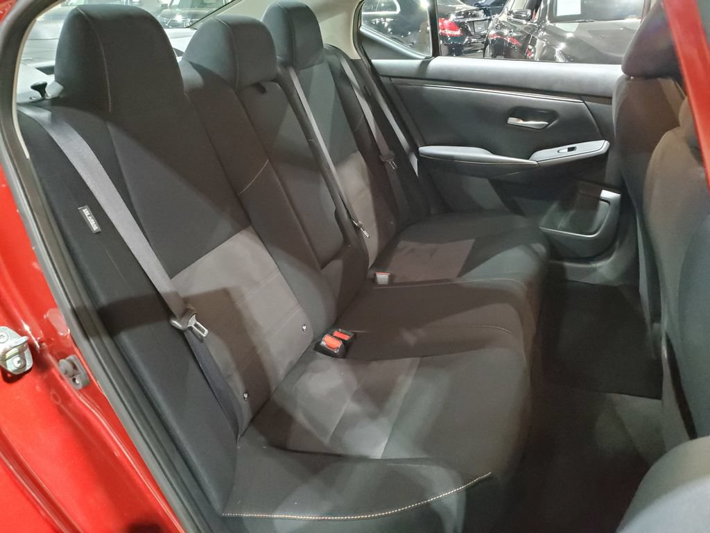 Used 2021 Nissan Sentra SR FWD image 18