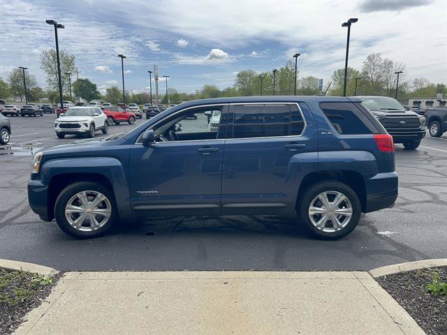 Used 2017 GMC Terrain SLE FWD image 4
