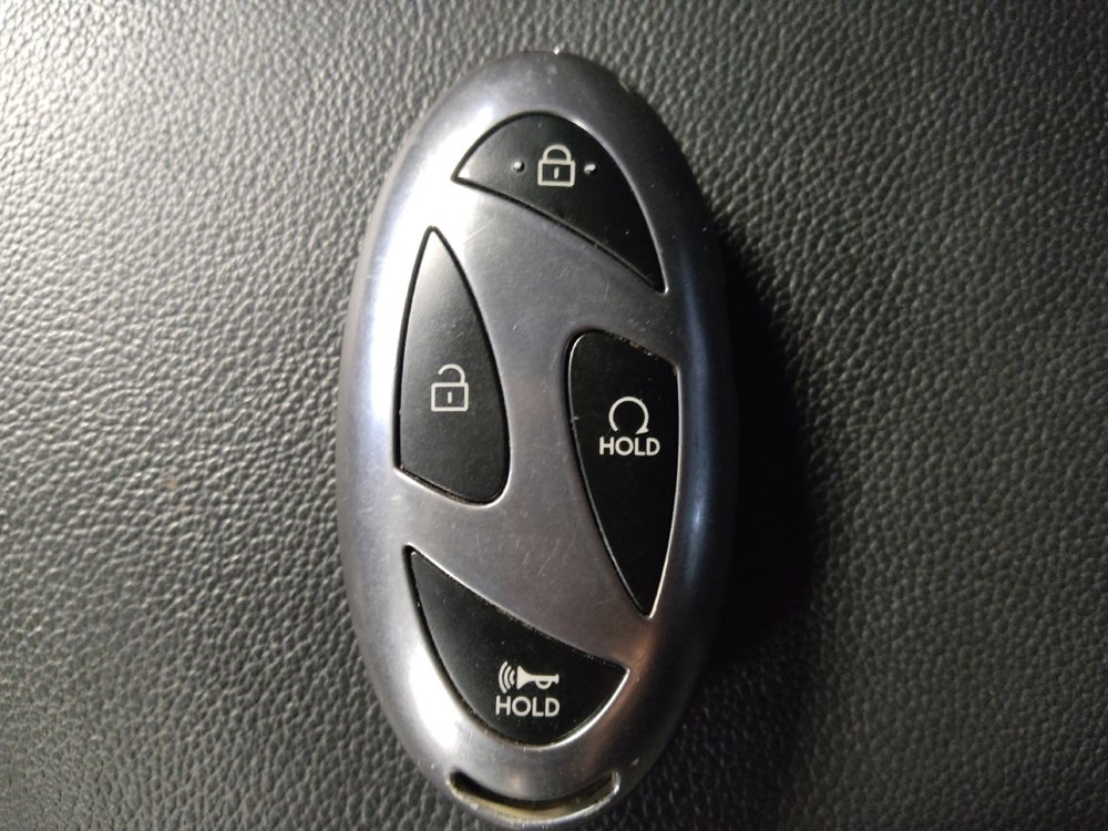 Used 2025 Hyundai Elantra Sport FWD image 32