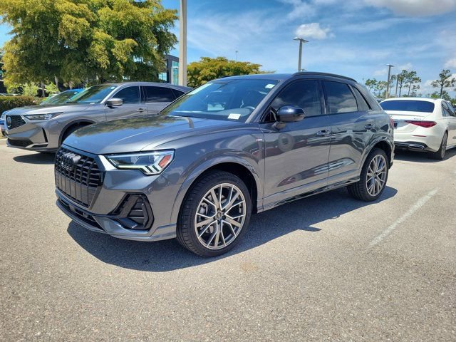 Certified 2025 Audi Q3 2.0T Premium Plus w/ Premium Plus Package AWD/4WD image 4
