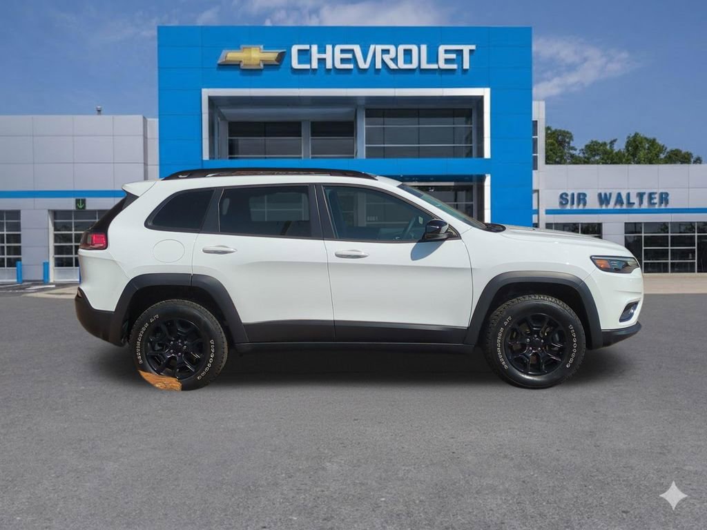 Used 2022 Jeep Cherokee Latitude w/ Sun & Sound Group image 7