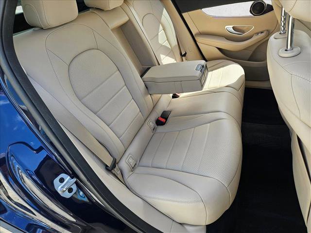 Used 2022 Mercedes-Benz GLC 300 image 18