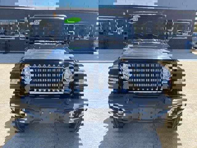 Certified 2022 Jeep Wrangler Unlimited Sahara image 2