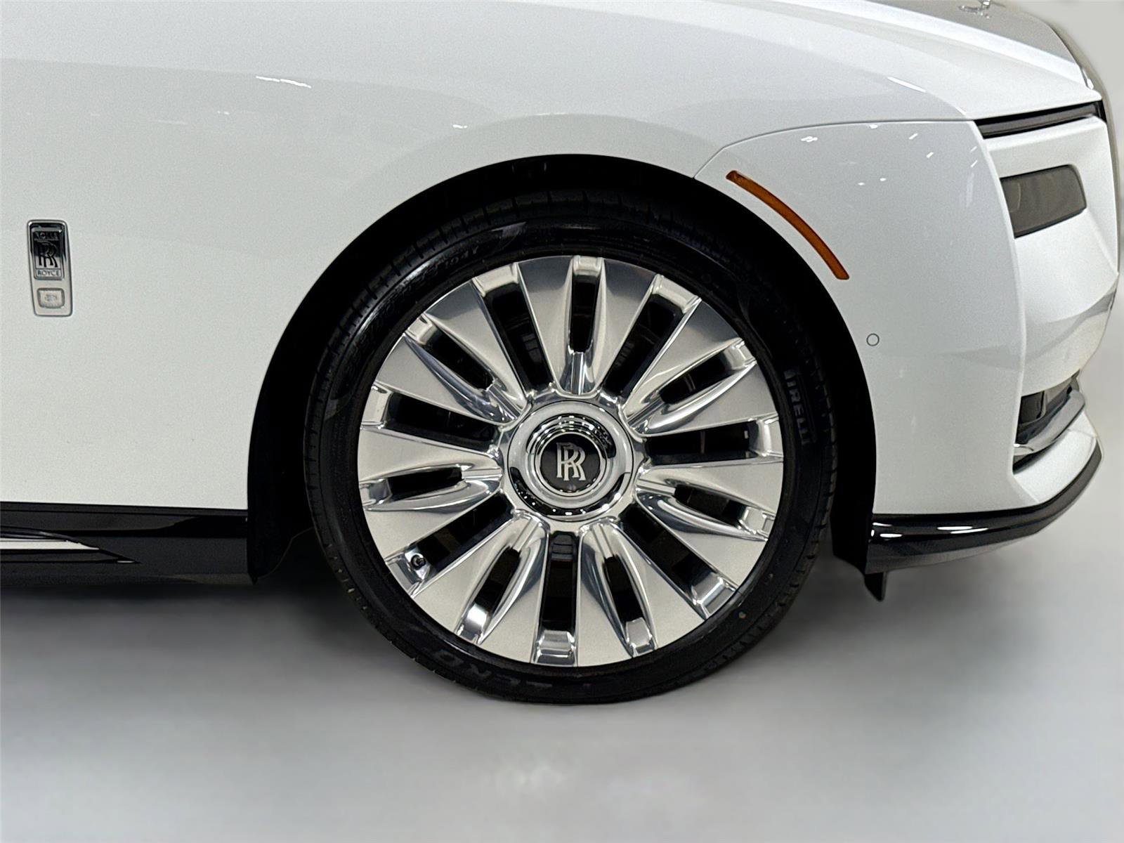 Used 2024 Rolls-Royce Spectre w/ Spectre Launch Package AWD/4WD image 37