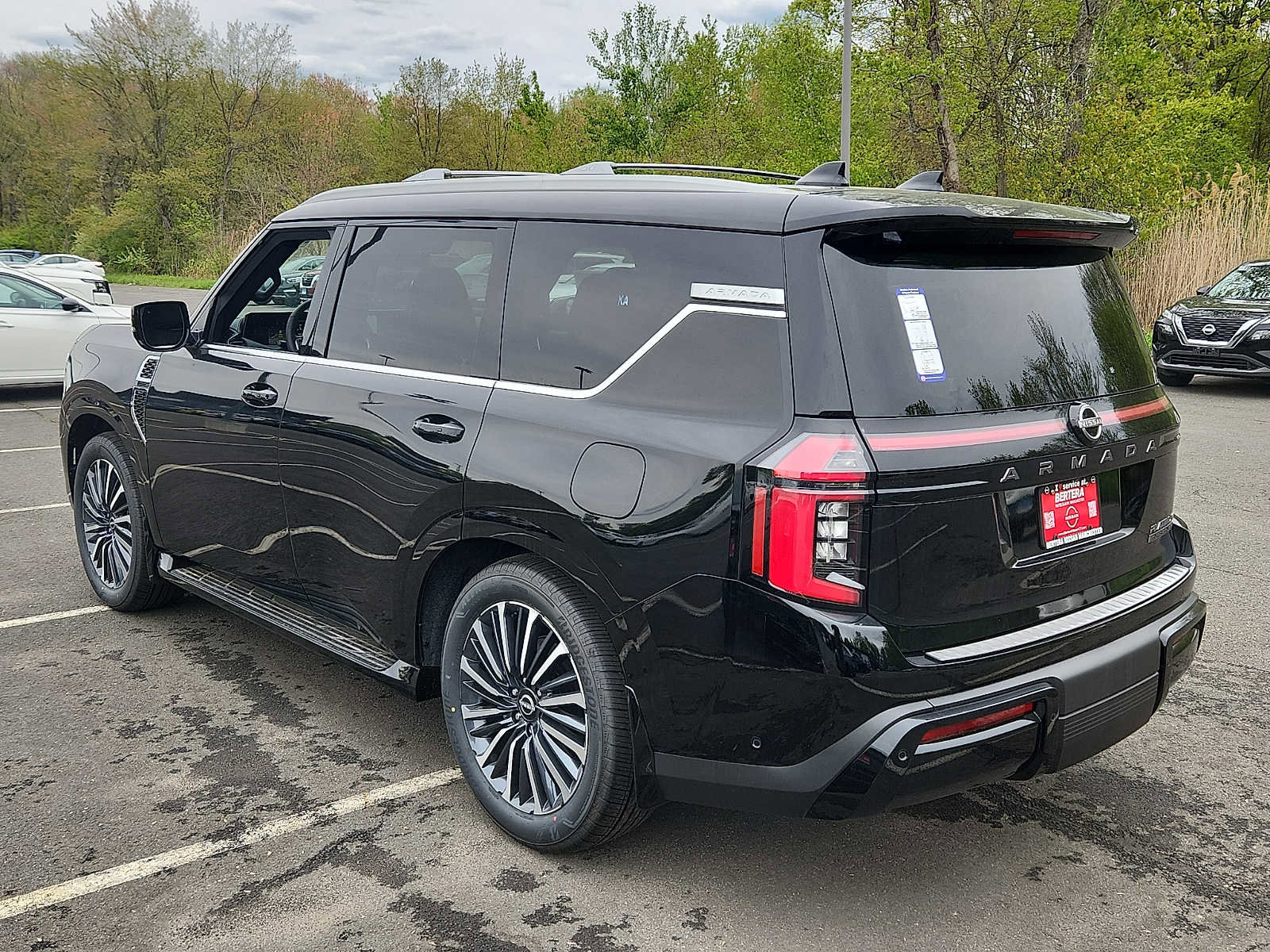 New 2026 Nissan Armada Platinum Reserve AWD/4WD image 4