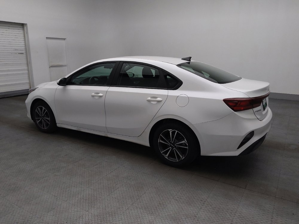 Used 2024 Kia Forte LXS FWD image 3