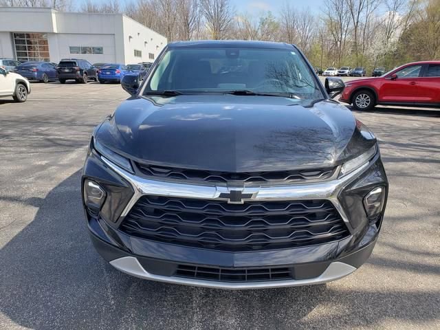 Used 2024 Chevrolet Blazer LT image 9