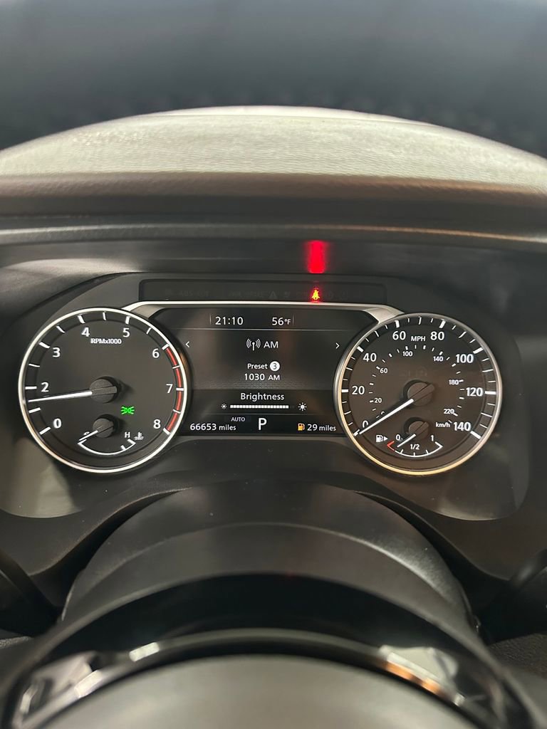 Used 2023 Nissan Rogue SV w/ SV Premium Package image 18