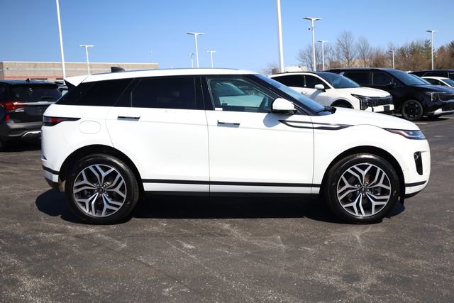 Used 2023 Land Rover Range Rover Evoque SE image 4