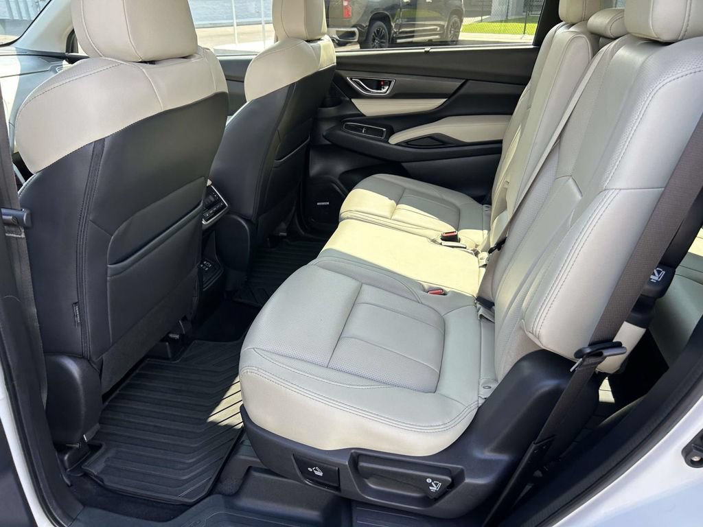 Used 2023 Subaru Ascent Limited w/ Technology Package AWD/4WD image 12