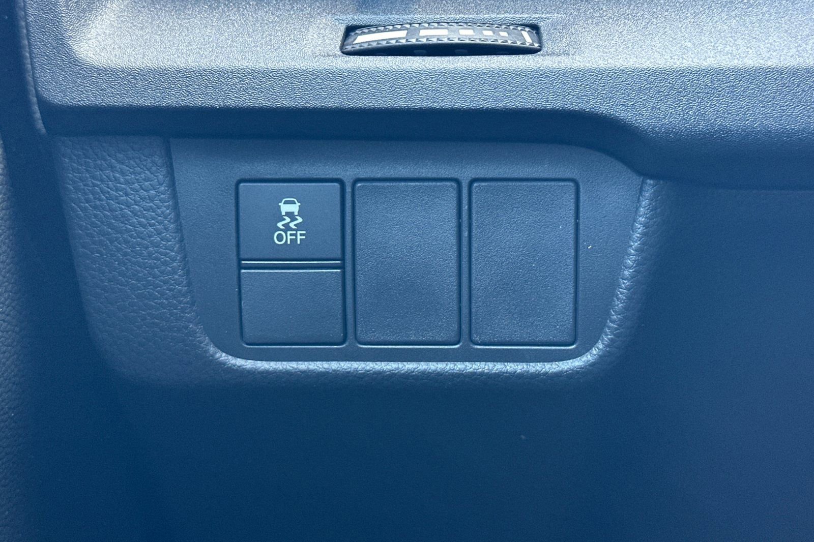Certified 2023 Honda CR-V LX image 32