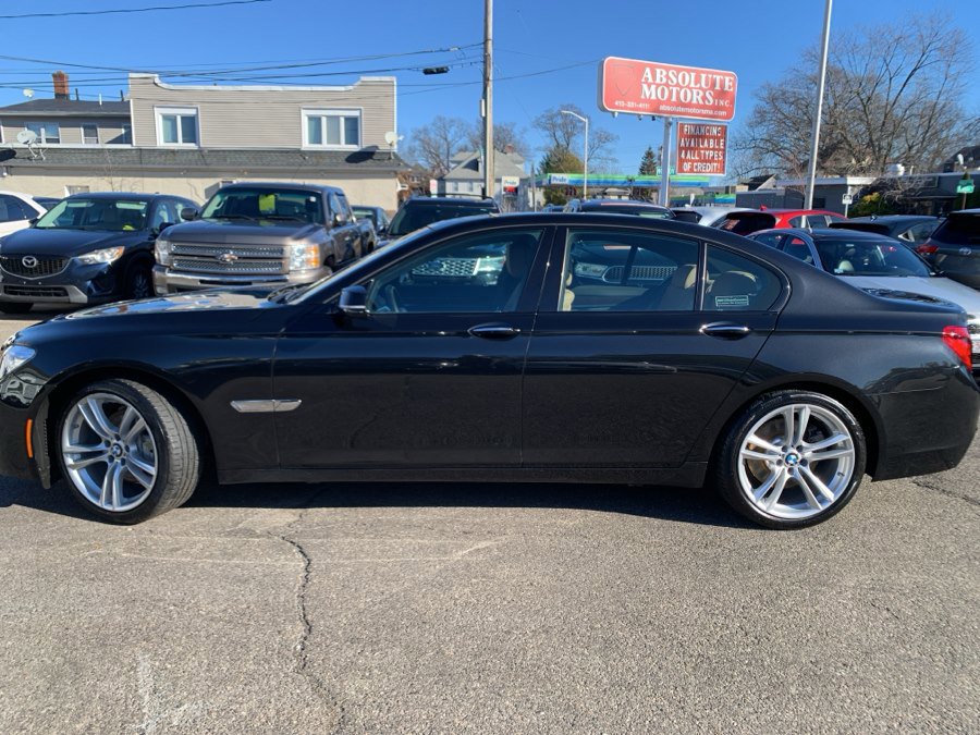 Used 2014 BMW 740i image 8