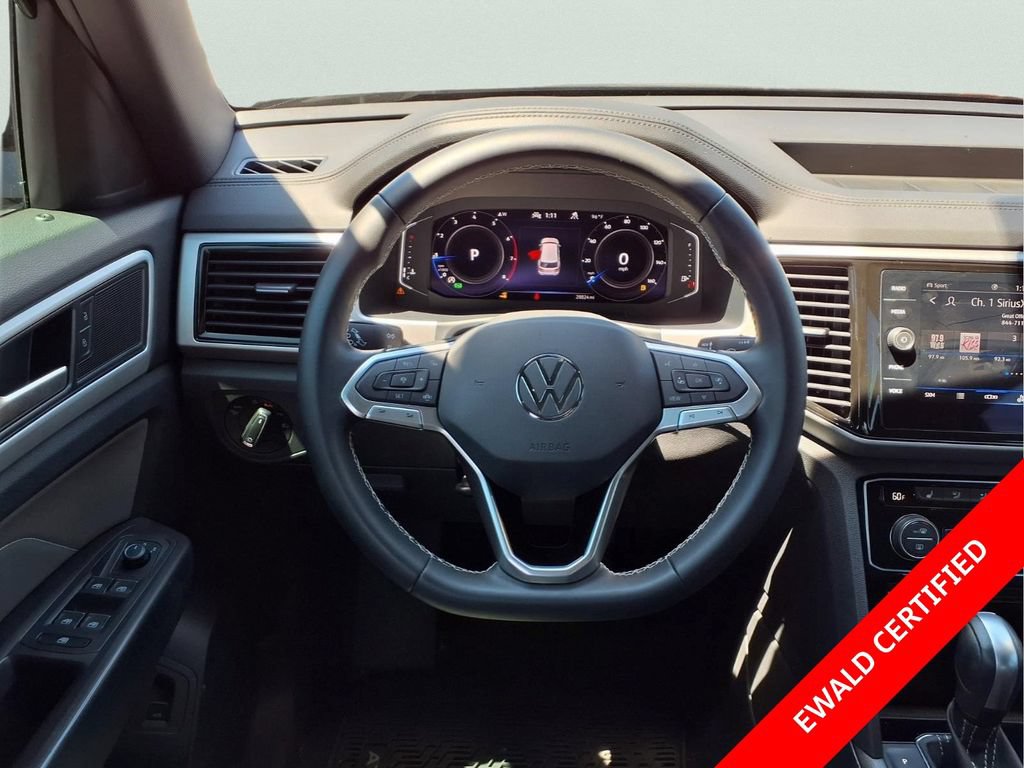 Used 2023 Volkswagen Atlas Cross Sport SE w/ Panoramic Sunroof Package AWD/4WD image 17