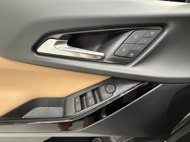 Certified 2025 Chevrolet Equinox ACTIV w/ Safety and Technology Package FWD image 20