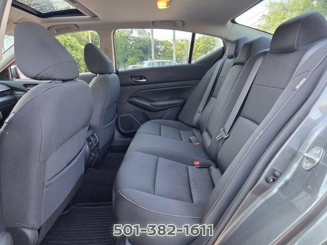 Used 2019 Nissan Altima 2.5 SV FWD image 11