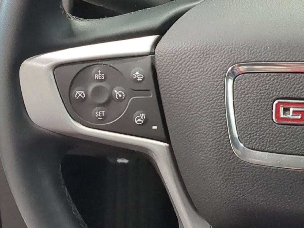 Used 2023 GMC Terrain SLT w/ Tech Package AWD/4WD image 29