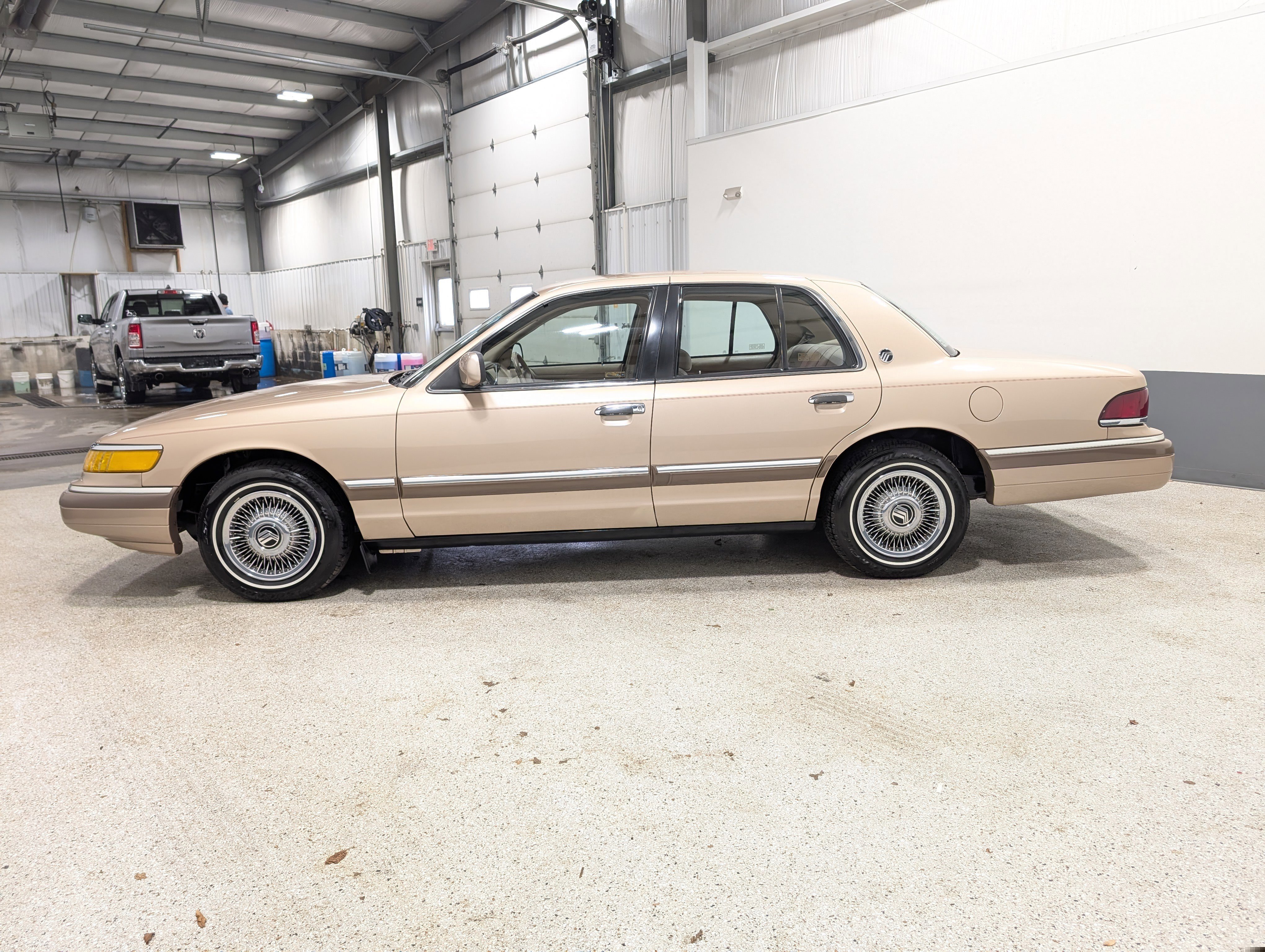 Used 1993 Mercury Grand Marquis GS image 6