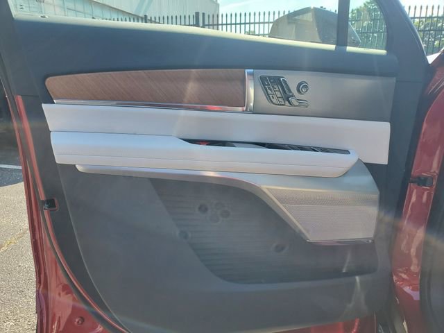 New 2026 Cadillac Vistiq Sport w/ LPO, Floor Liner Package image 19