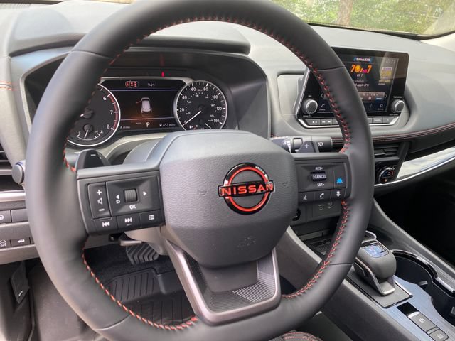 New 2026 Nissan Rogue SV AWD/4WD image 12
