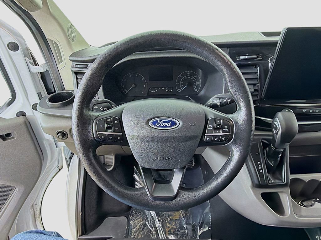 Used 2023 Ford Transit 350 XLT image 30
