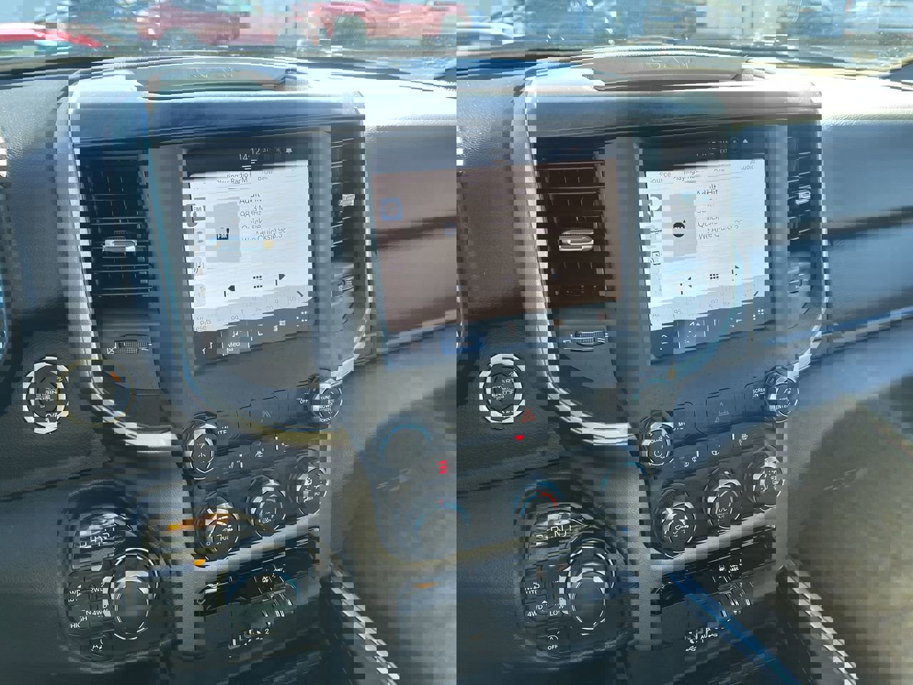 Used 2023 RAM 1500 Big Horn image 13