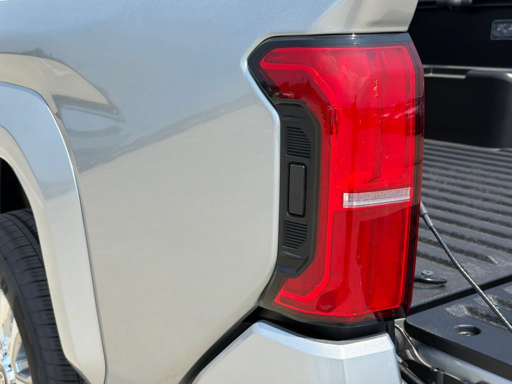 New 2026 Toyota Tacoma Limited AWD/4WD image 6