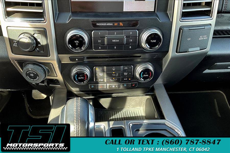 Used 2018 Ford F150 Platinum w/ Equipment Group 701A Luxury image 31