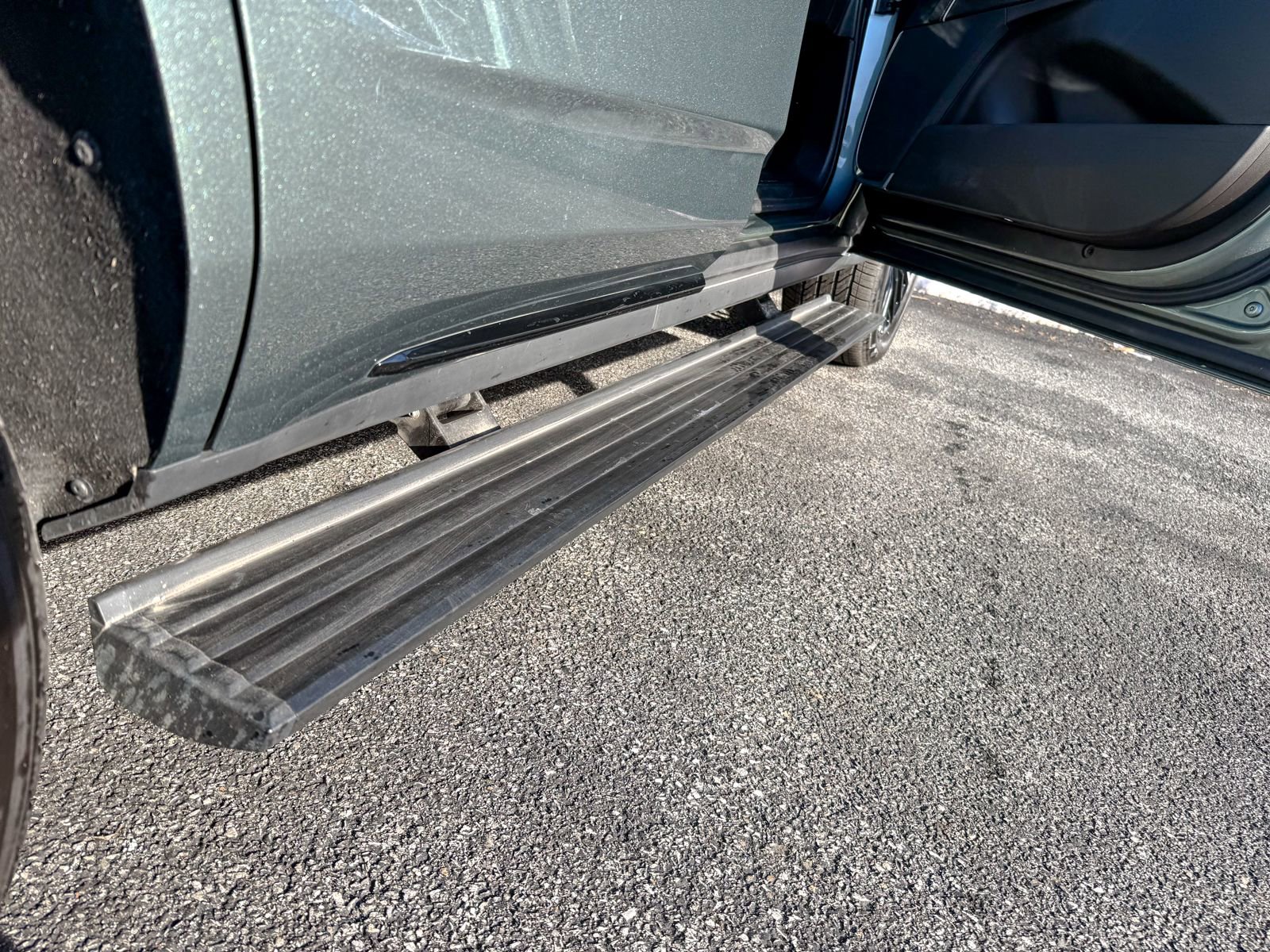 Used 2023 Cadillac Escalade V image 6