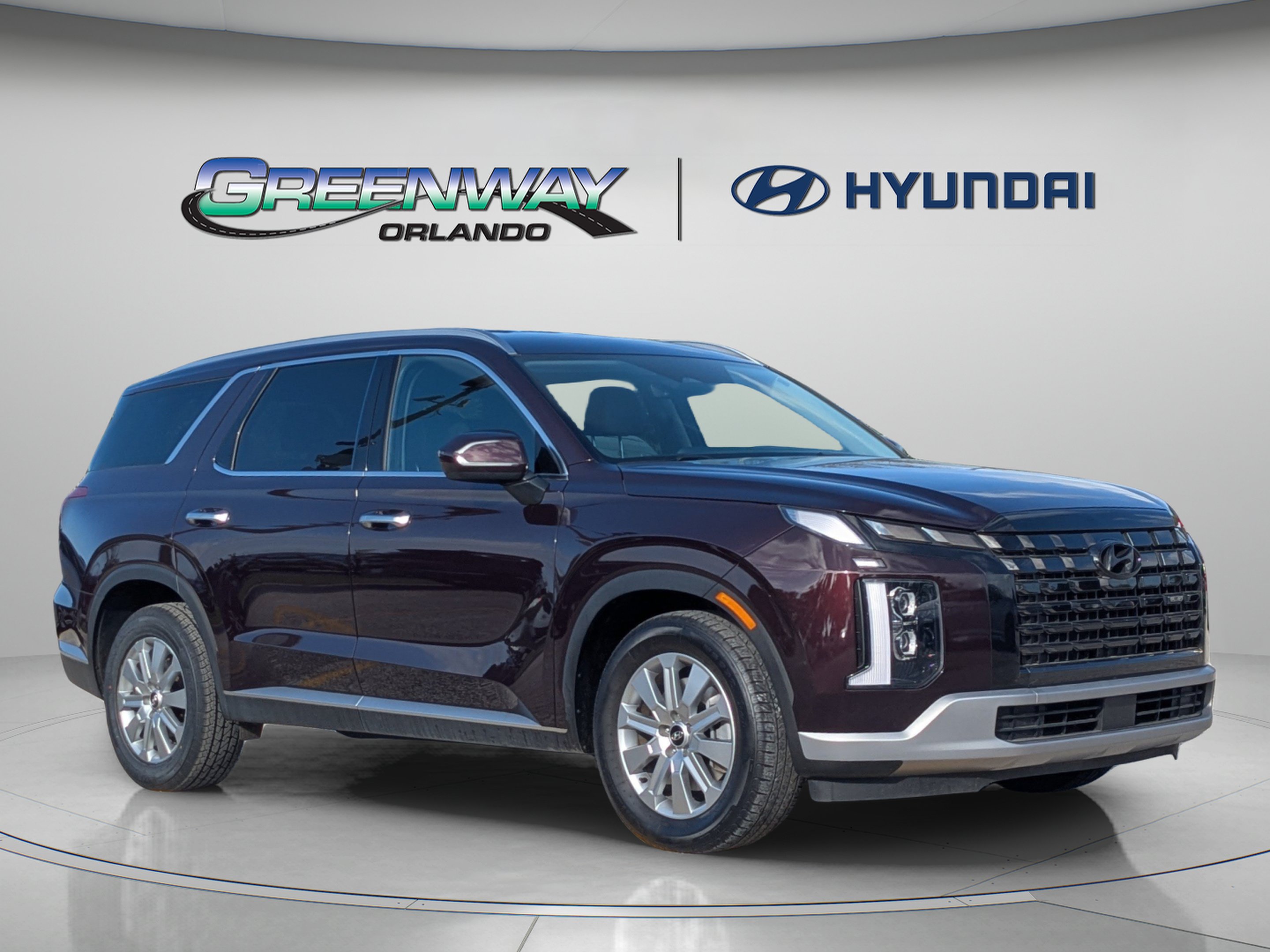 Used 2024 Hyundai Palisade SEL FWD image 2