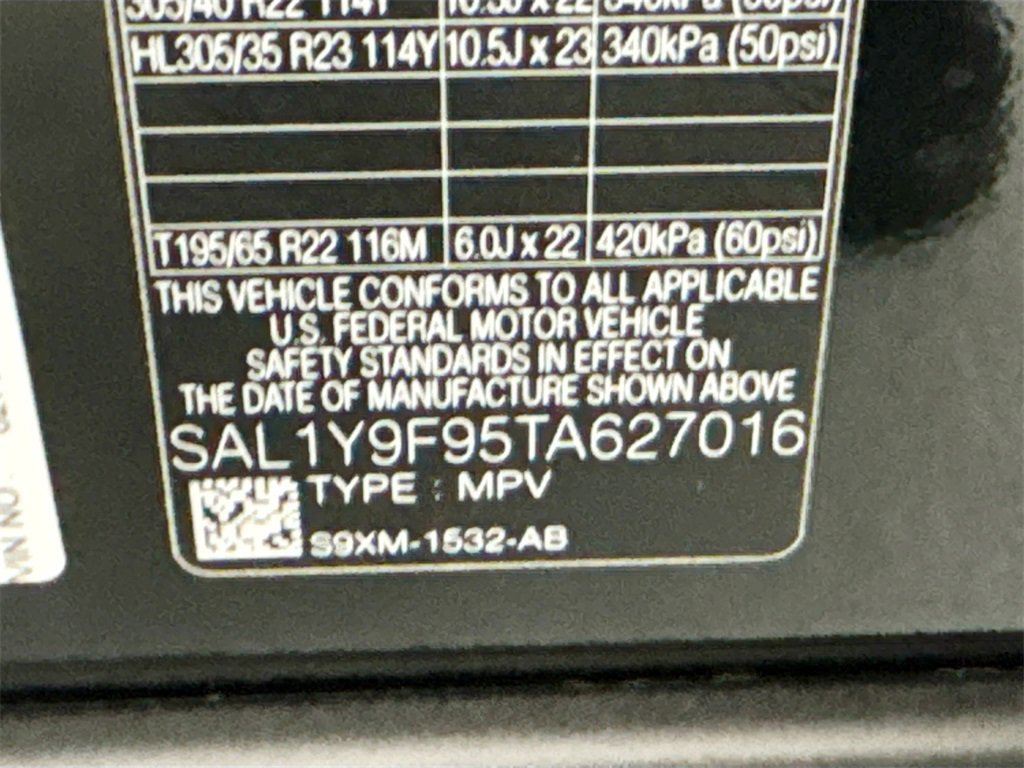 New 2026 Land Rover Range Rover Sport SV image 32