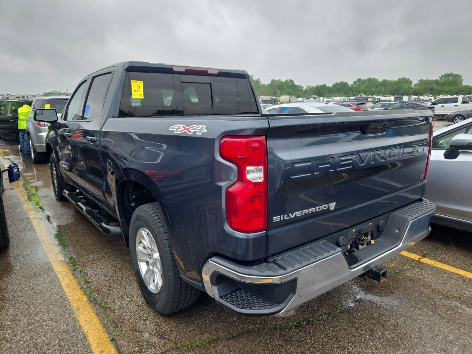 Used 2019 Chevrolet Silverado 1500 LT w/ All-Star Edition AWD/4WD image 7