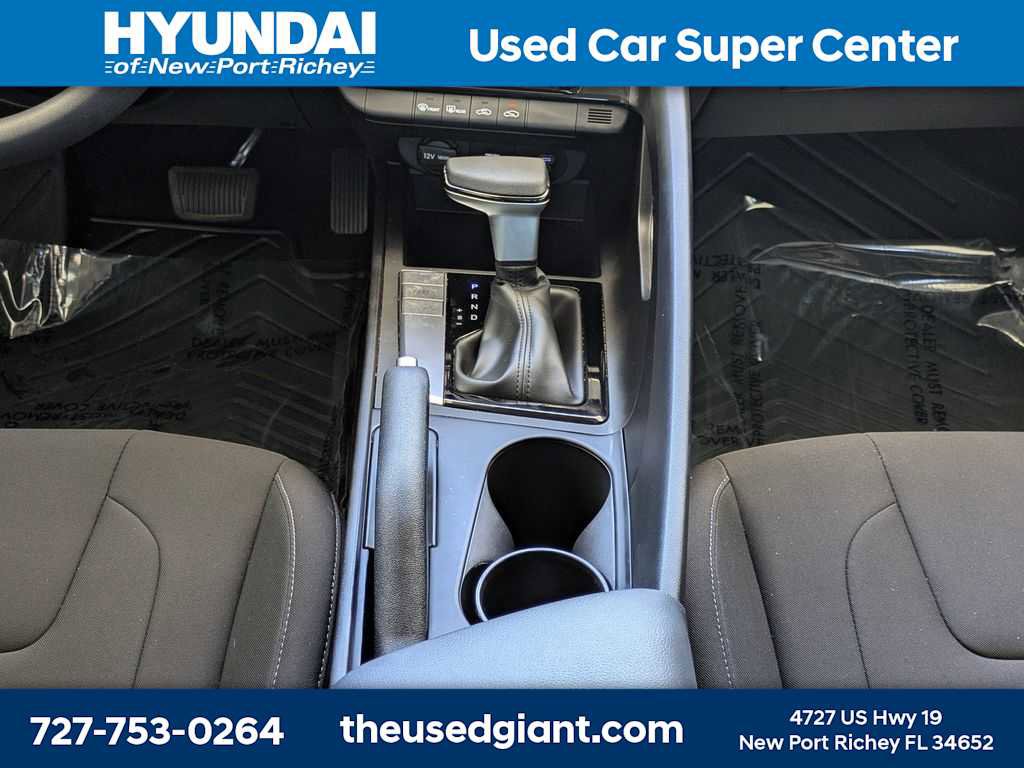 Certified 2024 Hyundai Elantra SEL FWD image 22