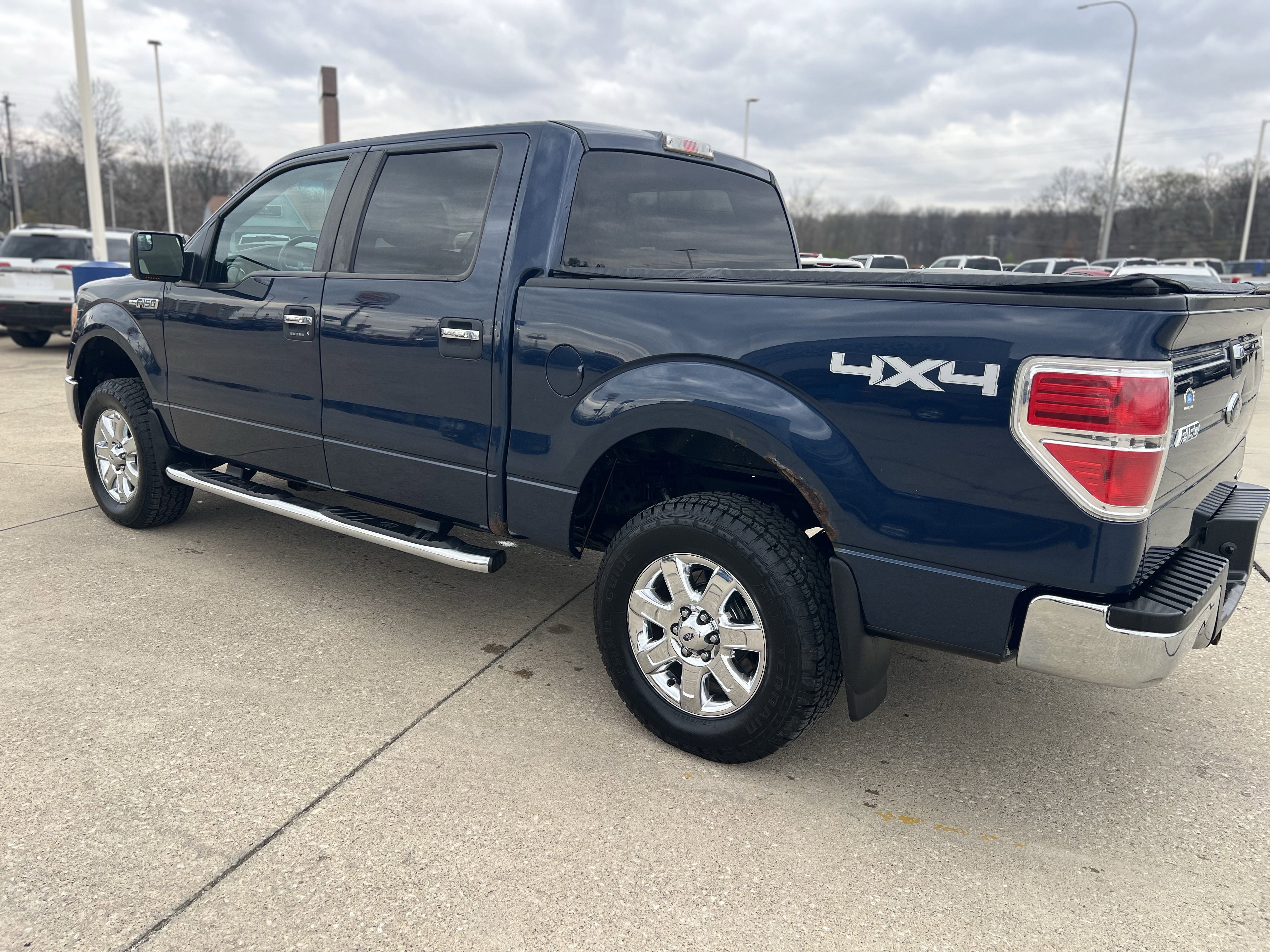 Used 2013 Ford F150 XLT w/ XLT Chrome Pkg image 9