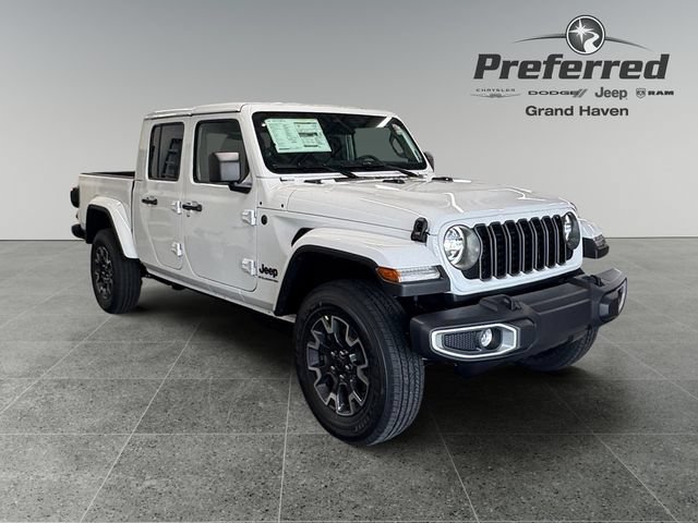 New 2026 Jeep Gladiator Mojave AWD/4WD image 1