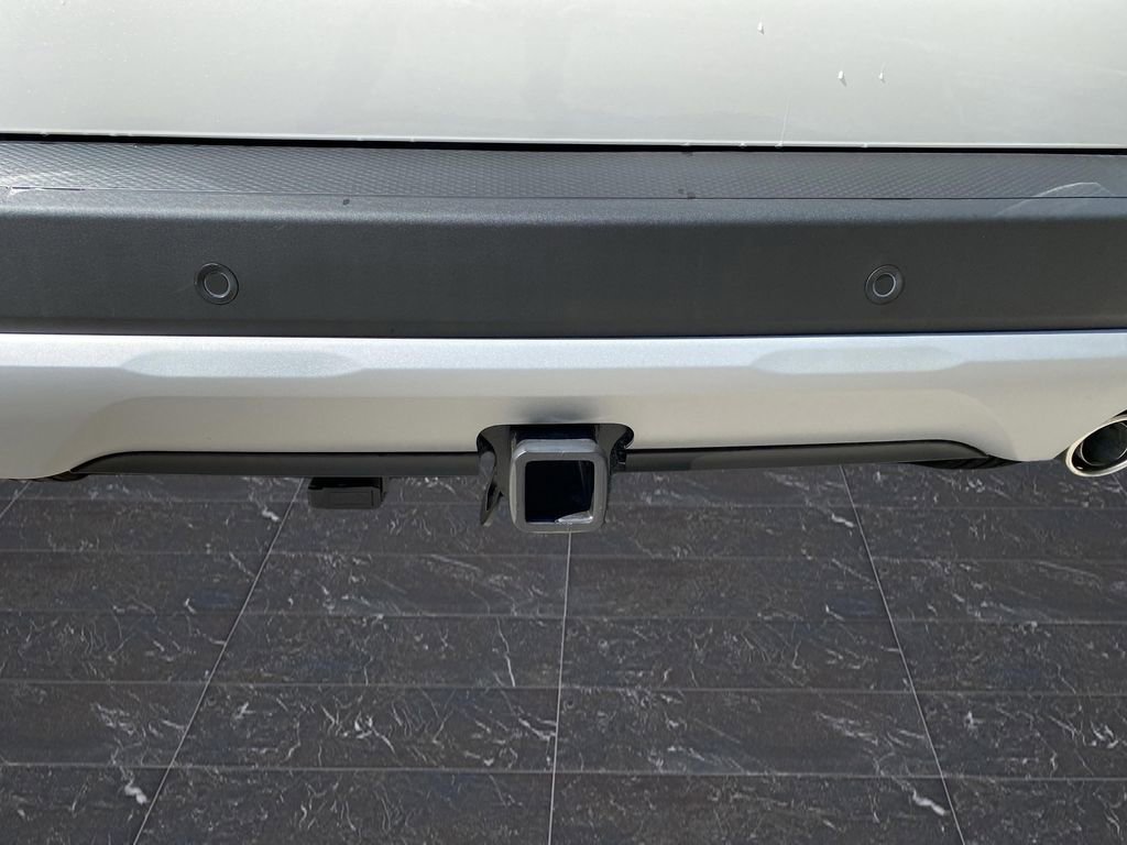 New 2025 Ford Escape SE w/ Class II Trailer Tow Package image 44