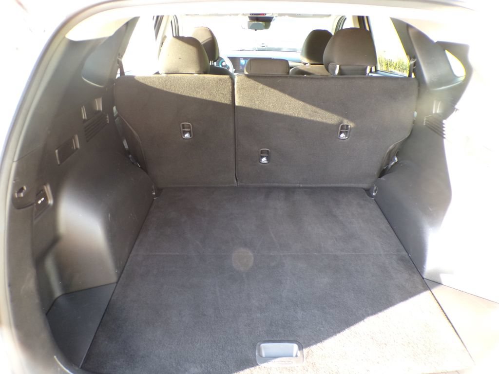 Used 2025 Hyundai Tucson SEL AWD/4WD image 19