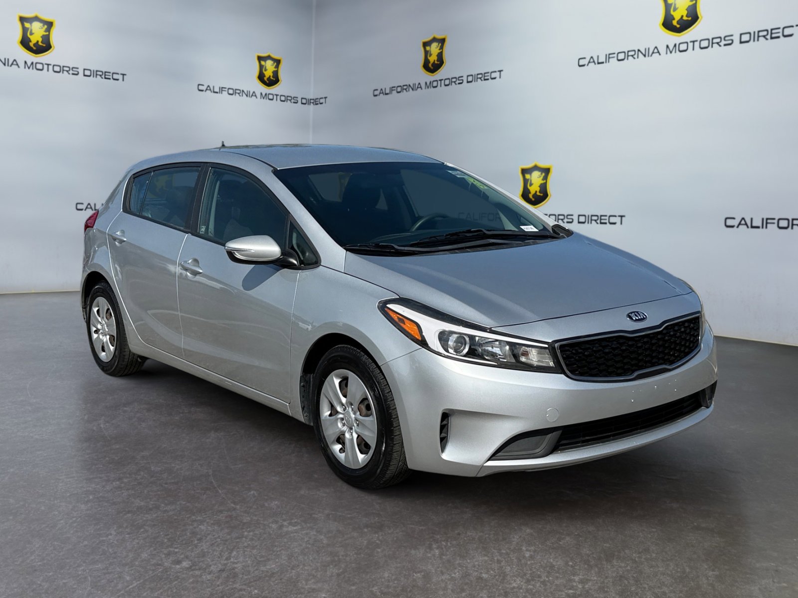 Used 2017 Kia Forte LX FWD image 7