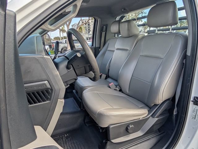 Used 2019 Ford F550 2WD Regular Cab Super Duty image 6