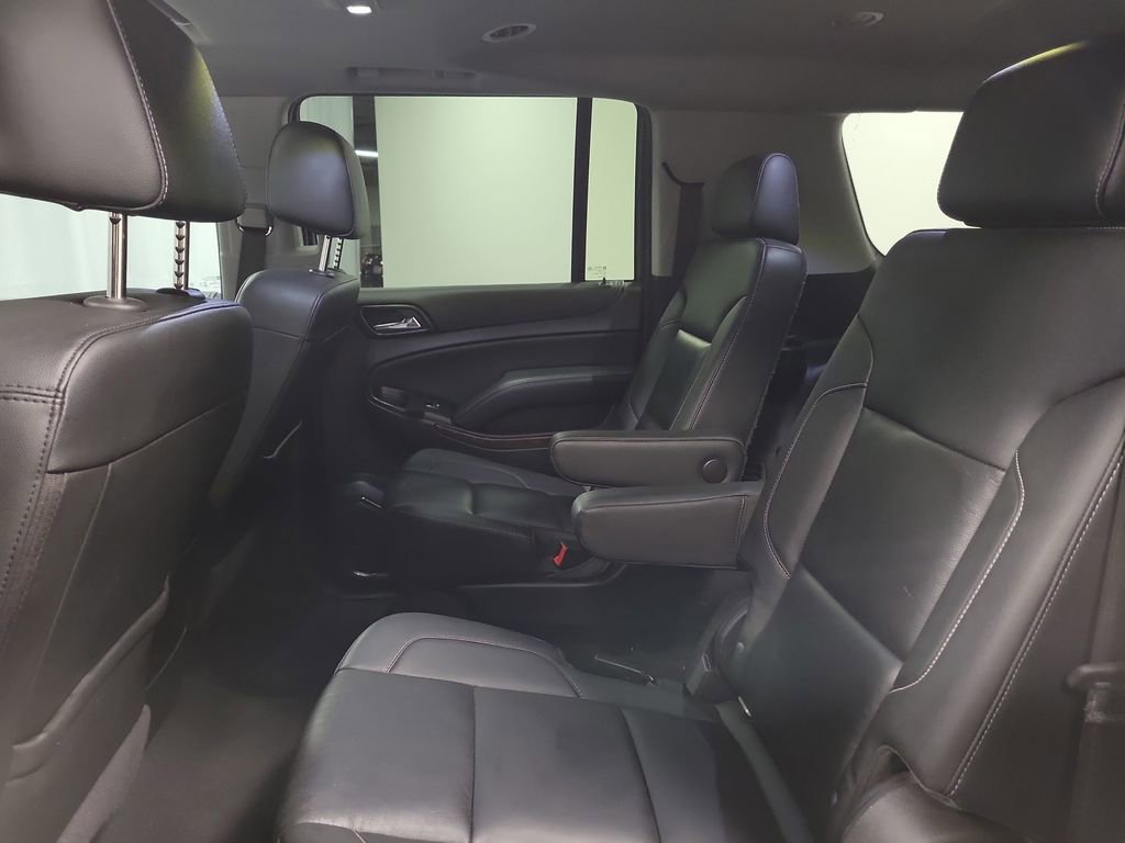 Used 2020 Chevrolet Suburban LT image 22