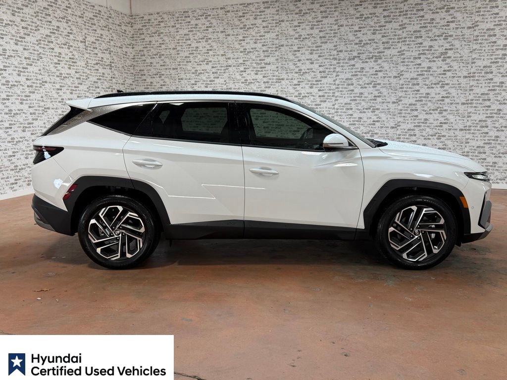 Certified 2025 Hyundai Tucson Limited FWD image 7