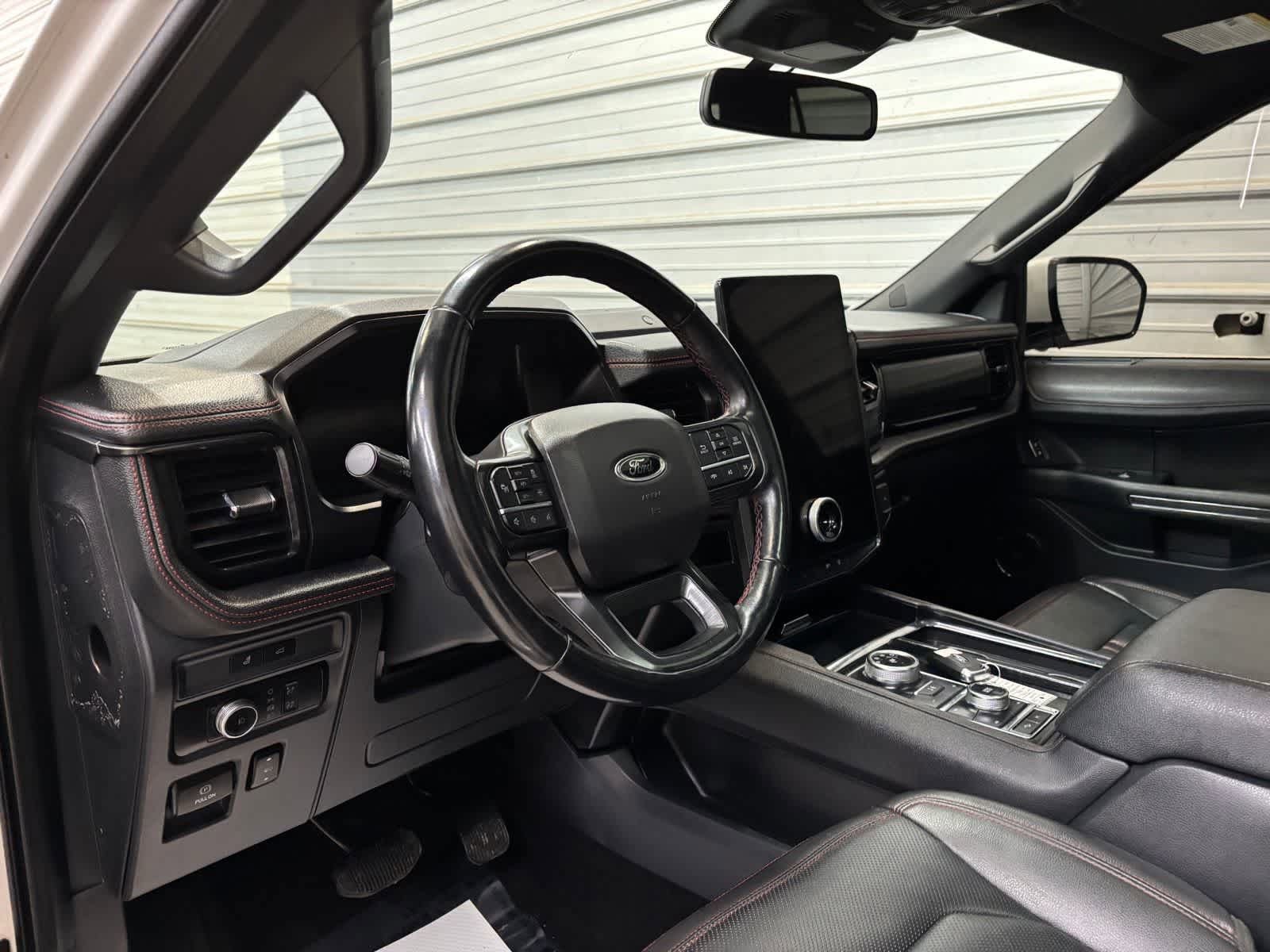 Used 2022 Ford Expedition Max Limited AWD/4WD image 12