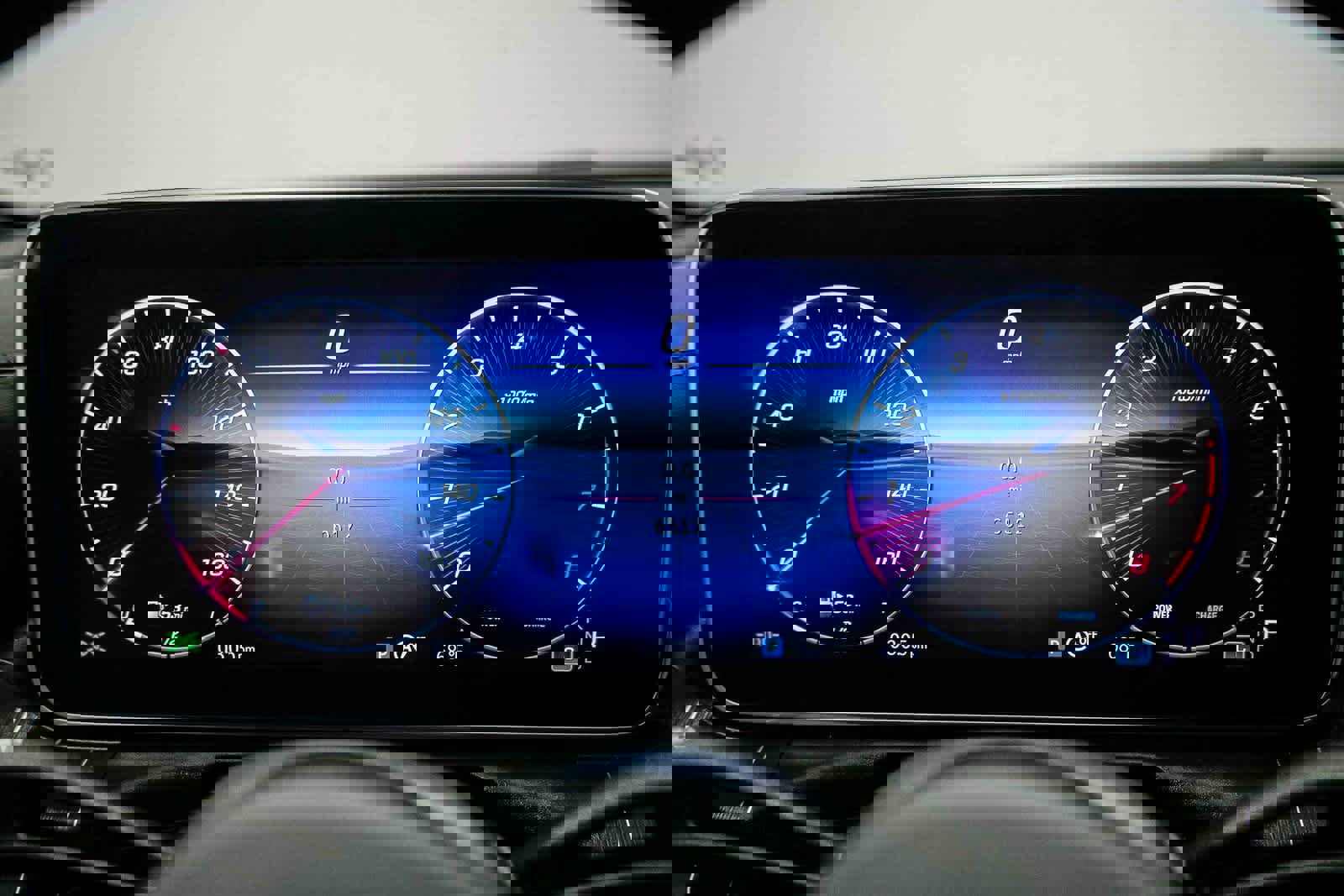 Used 2025 Mercedes-Benz C 300 Sedan image 25