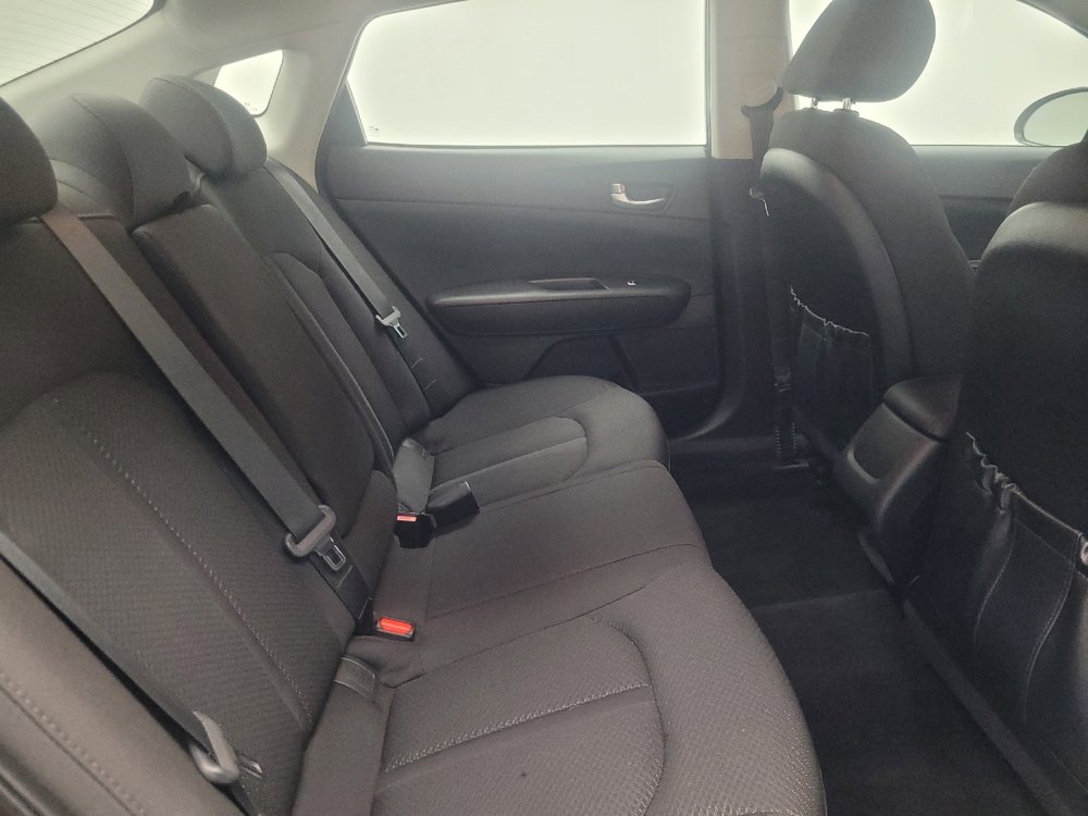 Used 2017 Kia Optima LX FWD image 19