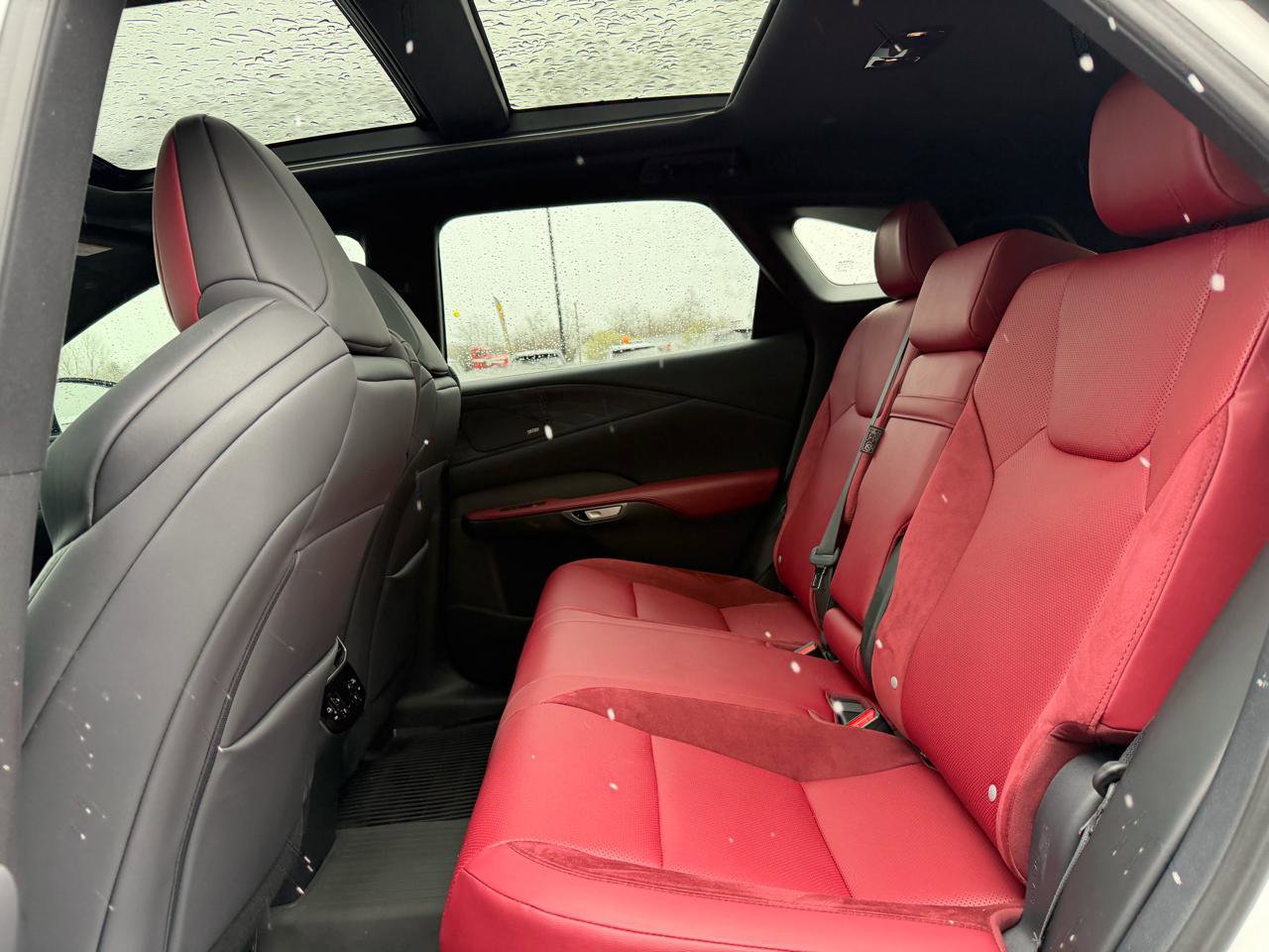 Used 2023 Lexus RX 500h RX 500h F SPORT Performance AW image 19