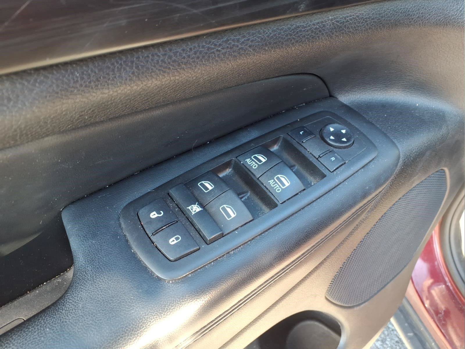 Used 2021 Jeep Grand Cherokee Laredo X AWD/4WD image 21